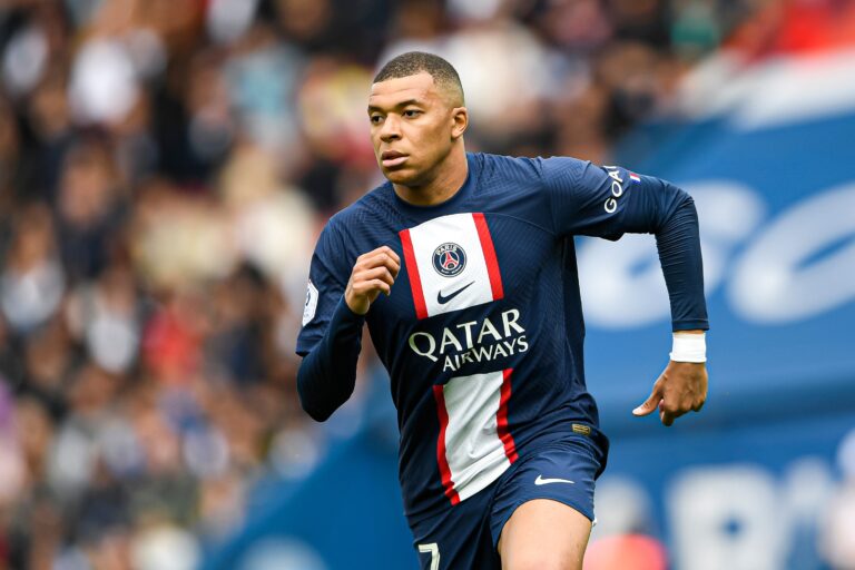 PSG s Mega Summer to Replace Mbappé Osimhen Leão Kvaratskhelia and