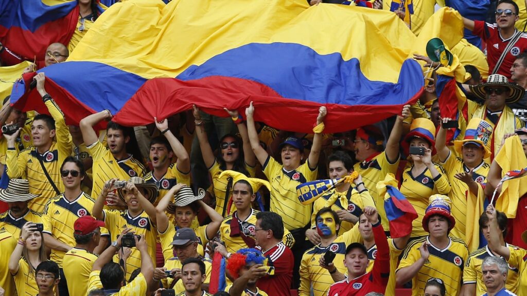 Colombia football fans