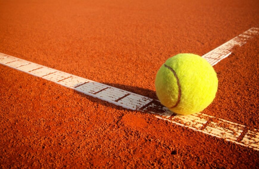 Tennis call on a clay court