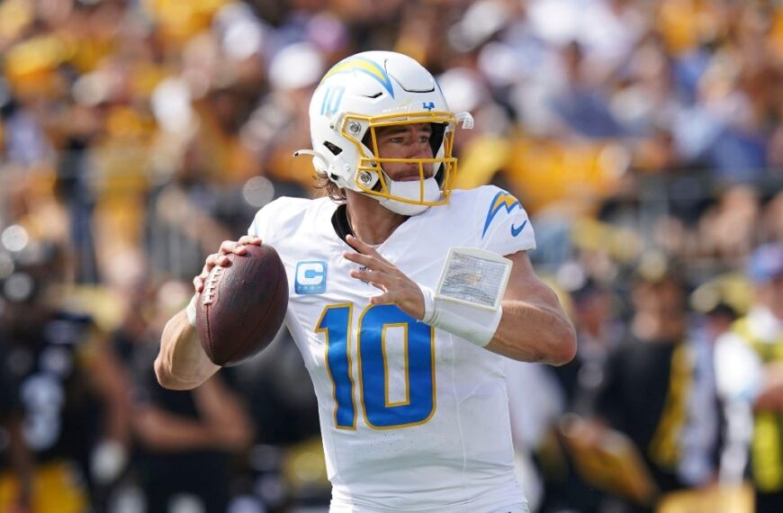 Los Angeles Chargers quarterback Justin Herbert