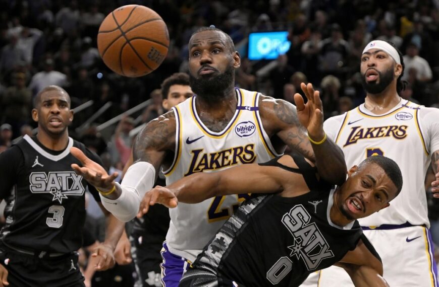 LeBron James of the Los Angeles Lakers