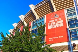 Cleveland Browns vs Pittsburgh Steelers: How to stream and receive the best betting offers