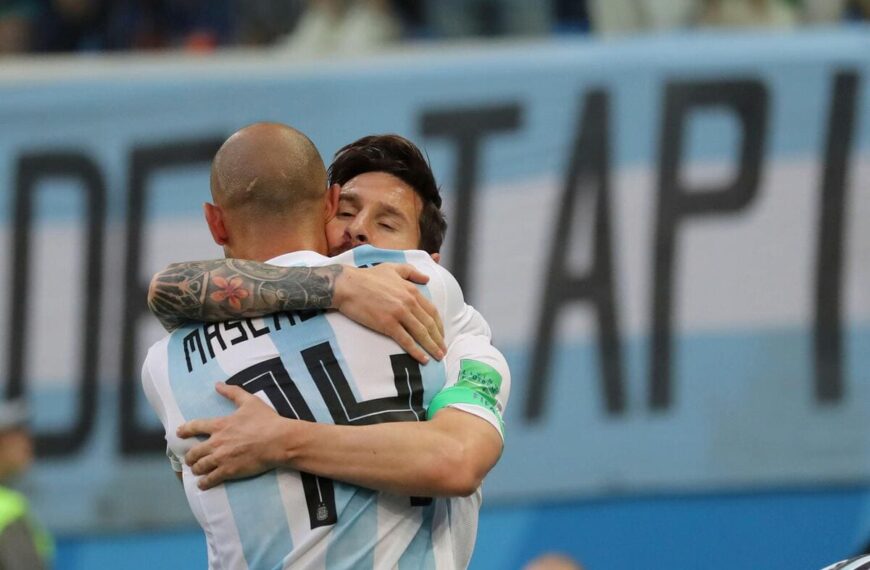 Mascherano and Messi