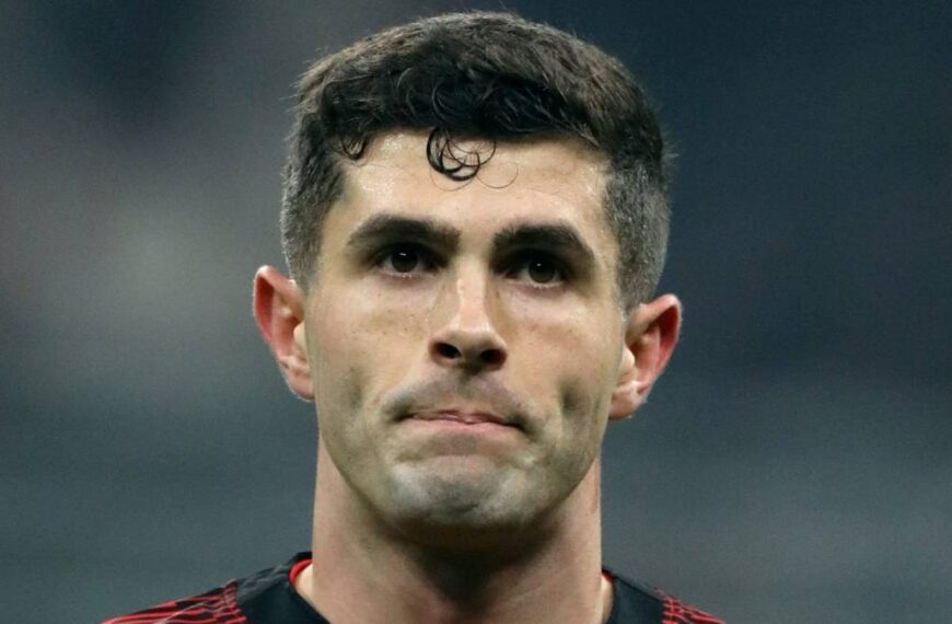 USA USMNT footballer Christian Pulisic playing football for Milan