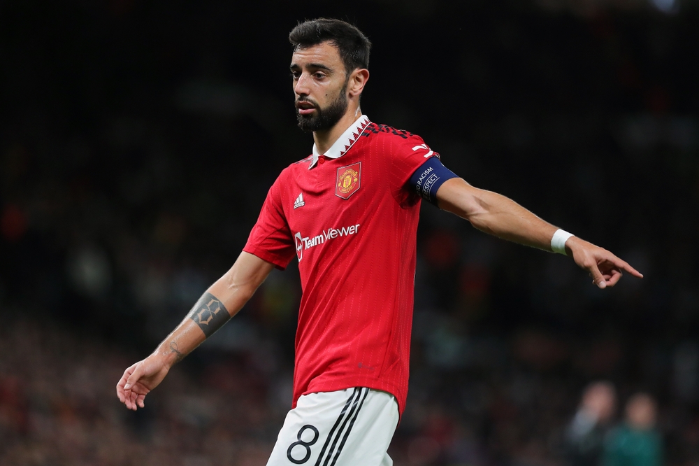 ‘Best moments yet to come’: Bruno Fernandes signs new Manchester United contract