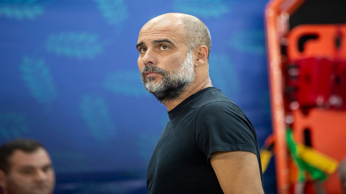 Manchester City chief Al Mubarak to hold talks with Guardiola over his future