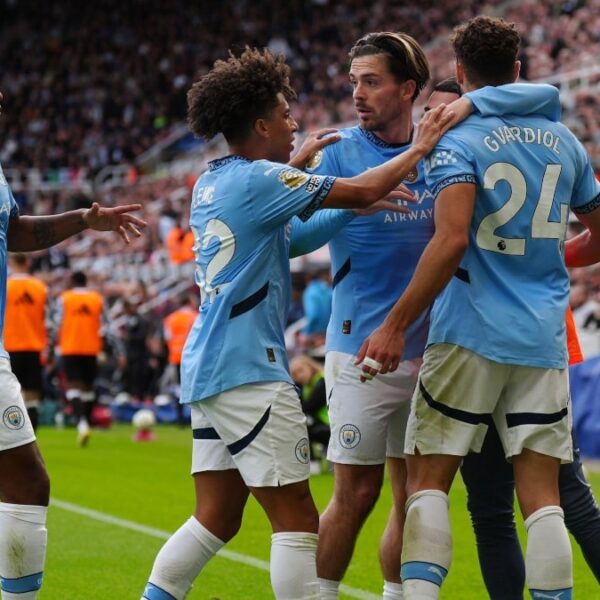 Newcastle 1-1 Manchester City: Gordon penalty stumps leaders