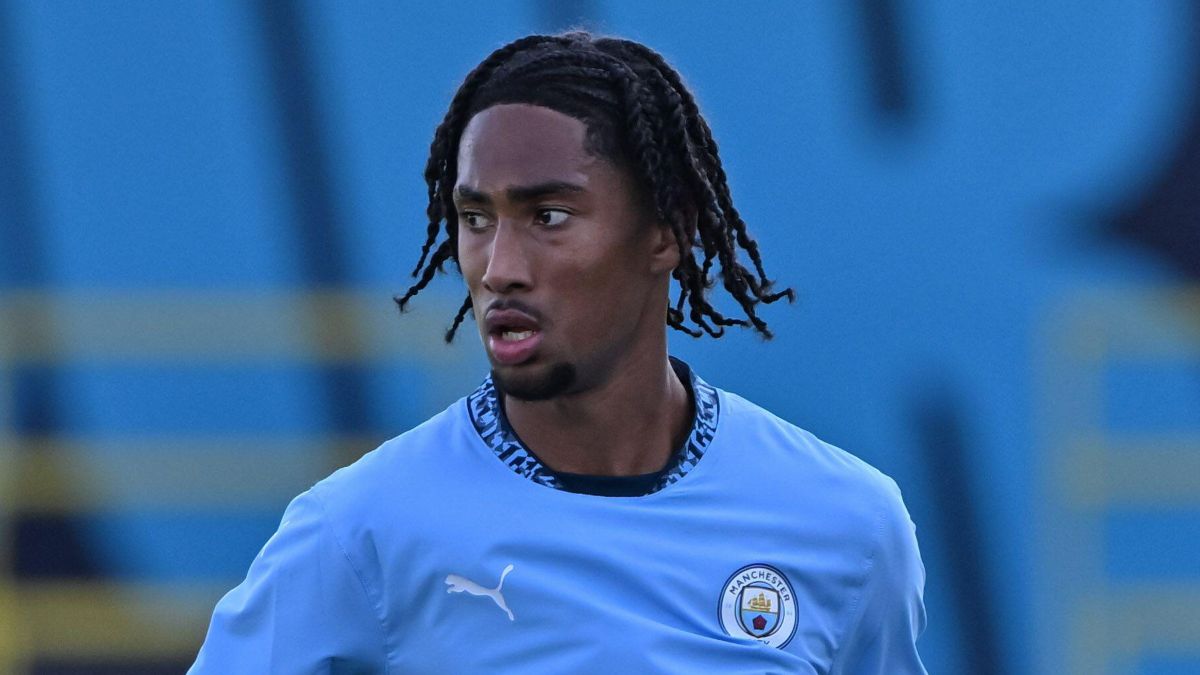 Kaden Braithwaite, 16, makes first City start in Carabao Cup third round