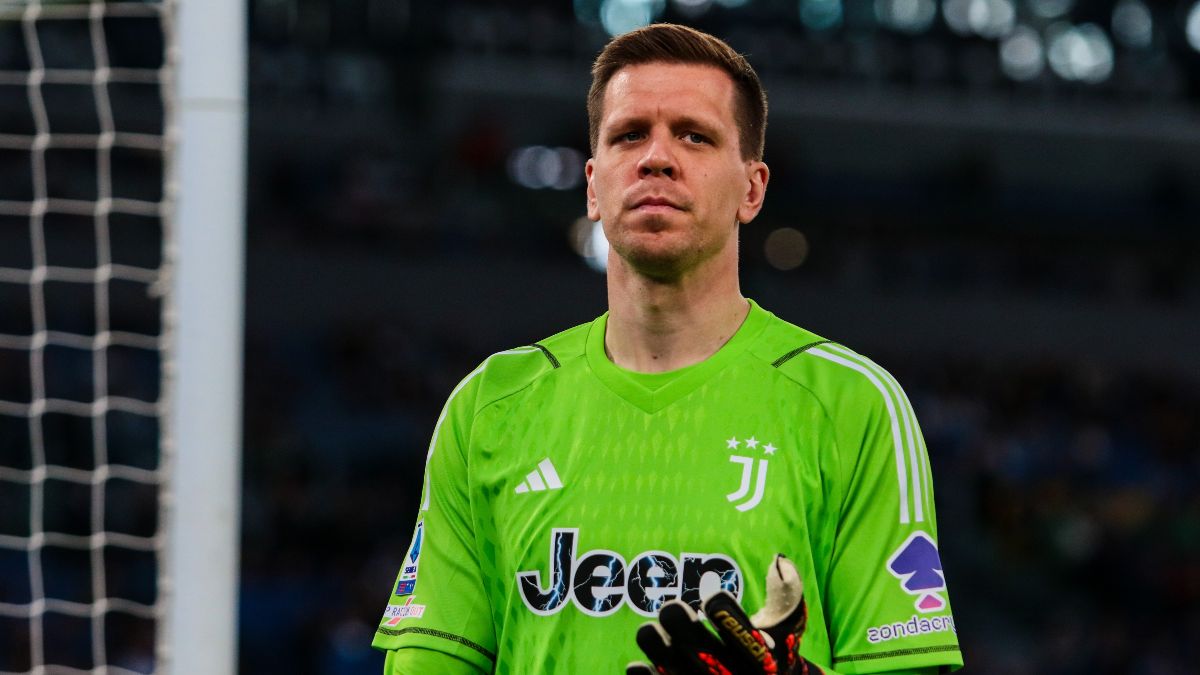 Barcelona: Szczesny admits it would be ‘disrespectful’ not to consider move as Barca chase Ter Stegen cover