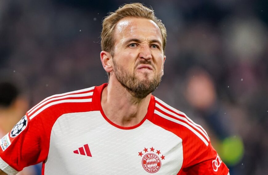 Harry Kane playing football for Bayern Munich