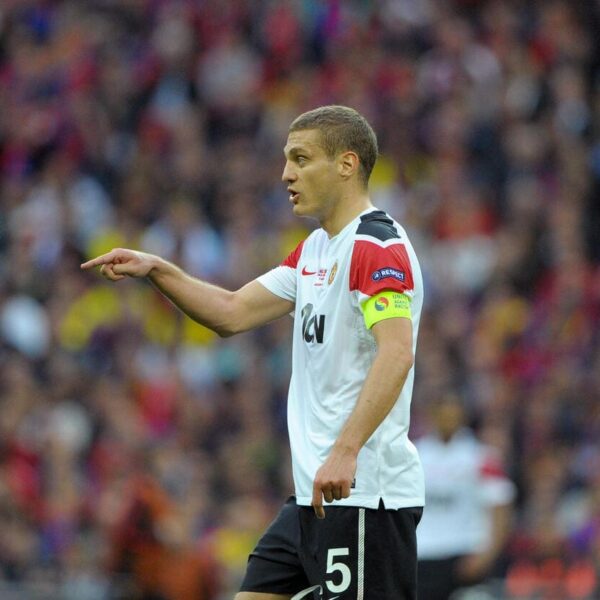 “We expect more” – Vidic questions Manchester United player mentality