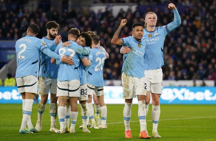 Leicester City 0-2 Manchester City: Visitors claim much-needed win on Guardiola’s 500th game in charge