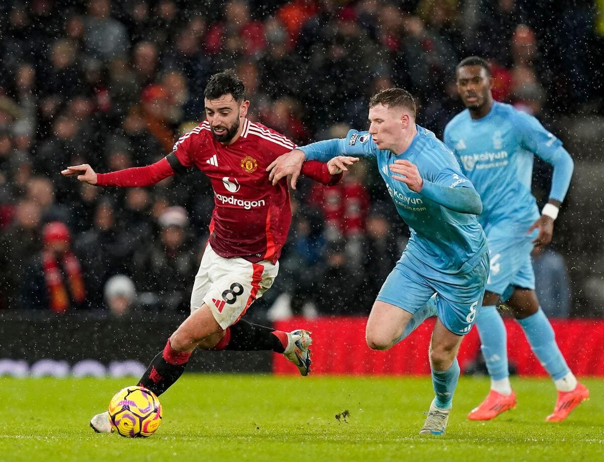 LIVE – Manchester United 2-3 Nottingham Forest: Fernandes pulls one back in Old Trafford thriller