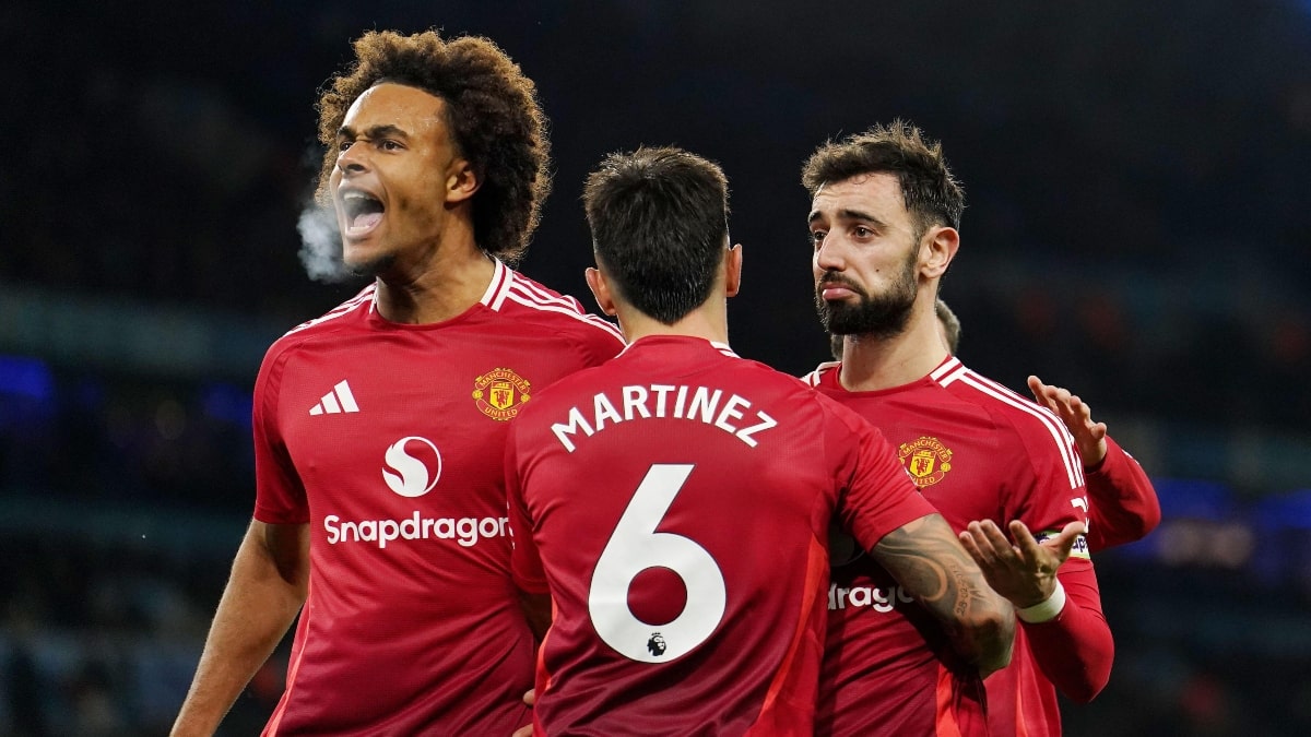 Red Devils pick up big three points in West London