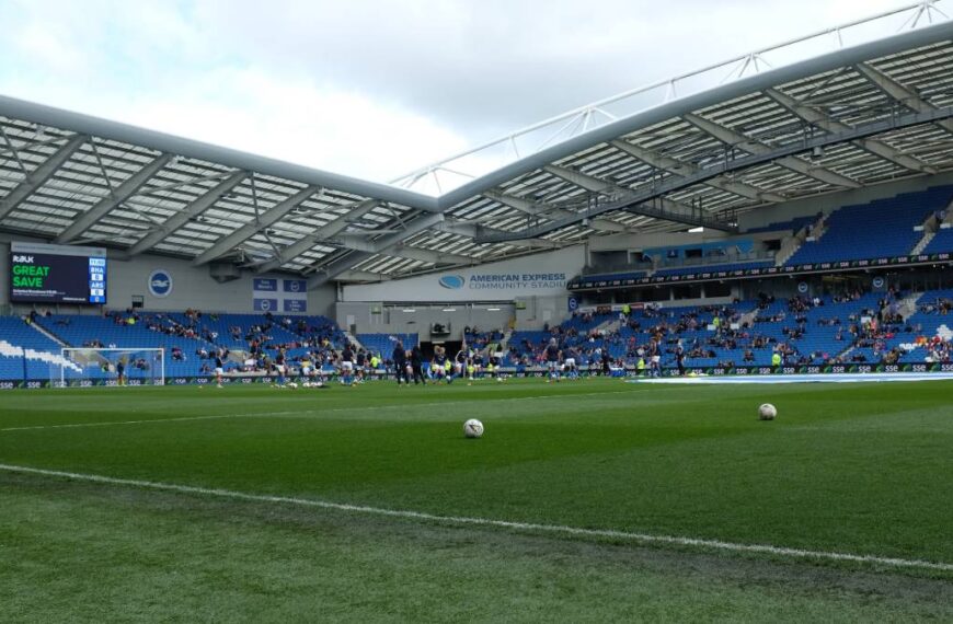 Brighton vs Palace: Hurzeler calls for calm from fans despite ‘big rivalry’ in ‘special’ game