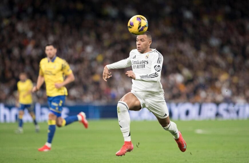 Real Madrid boss Ancelotti lauds Kylian Mbappe as ‘the best centre forward in the world’