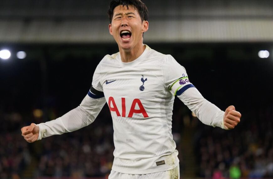 Barcelona blow as Tottenham extend Son contract