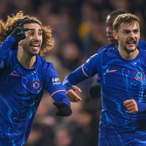 Chelsea 3-1 Wolves: Blues move into top four with home win