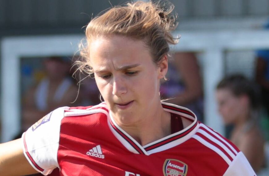 Arsenal fan fury over Miedema was ‘so bad’ that I had to resign, says Eidevall