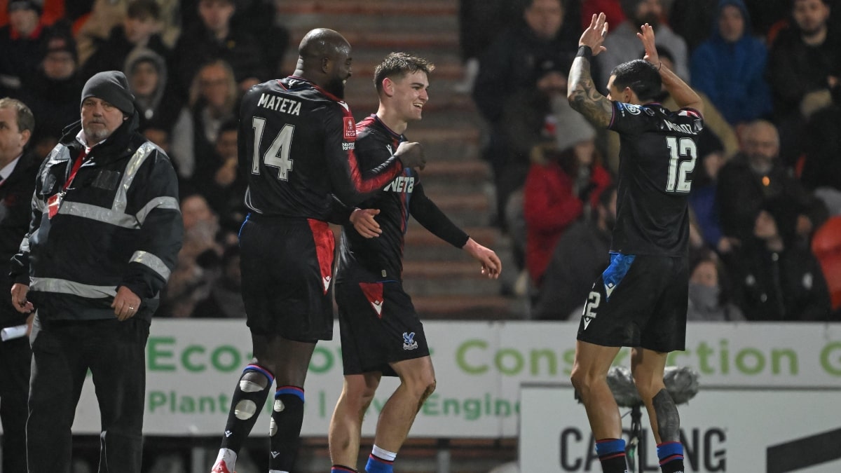 Doncaster 0-2 Crystal Palace: Eagles soar into next round of FA Cup