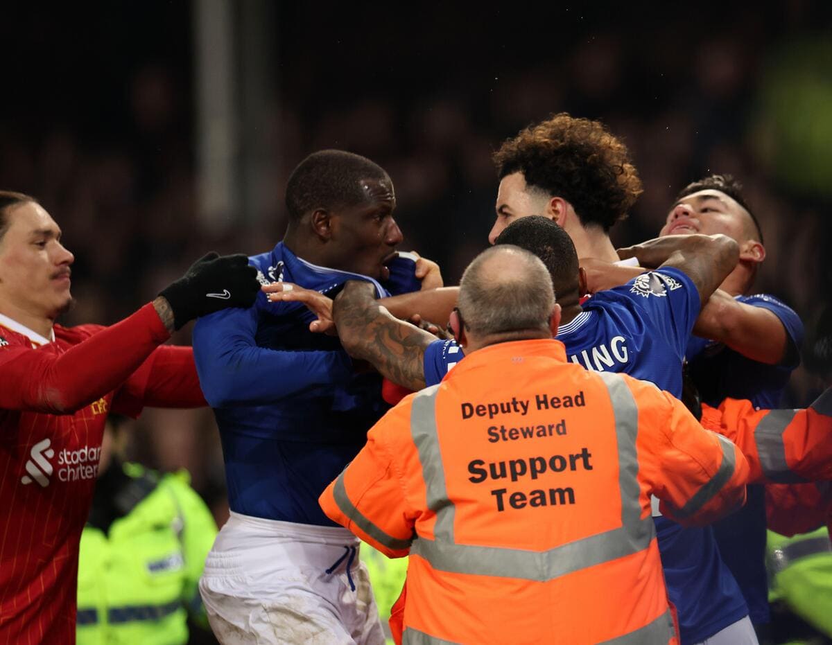 Everton and Liverpool release joint statement condemning racist abuse directed at Abdoulaye Doucoure