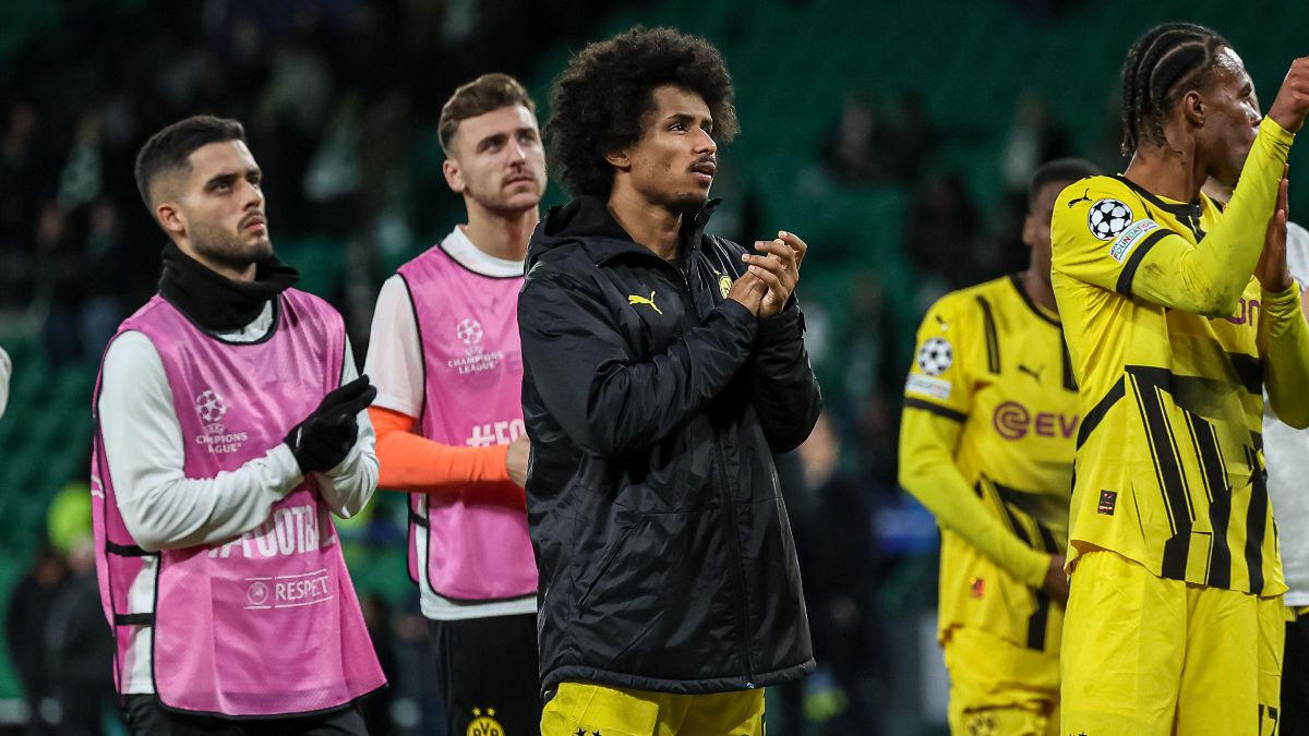 Champions League play-offs: Dortmund thrash Sporting and Juve overcome PSV in first legs